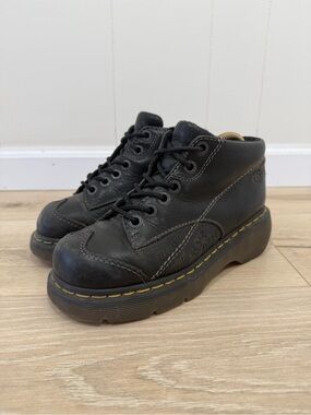 Dr. Martens Vintage Y2K Black Leather Daisy Chunky Platform Ankle Boots